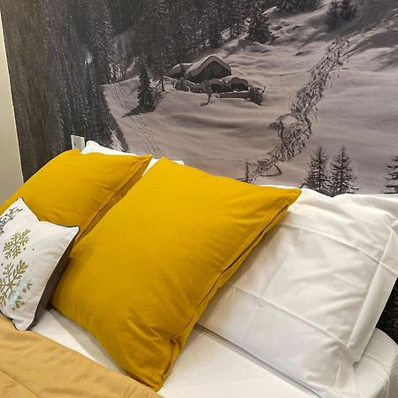 Trilogy Apartment Aosta Bagian luar foto