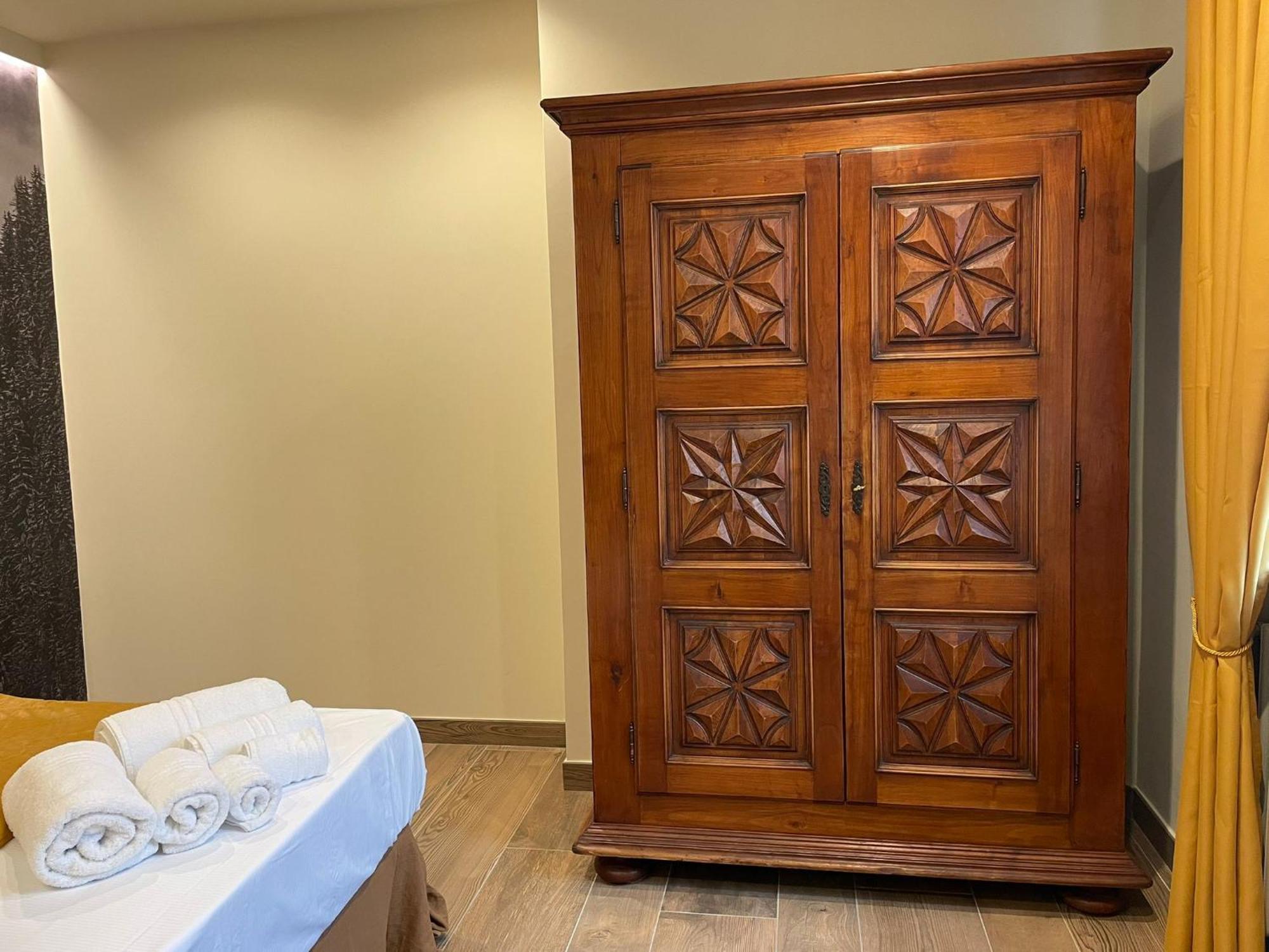 Trilogy Apartment Aosta Bagian luar foto